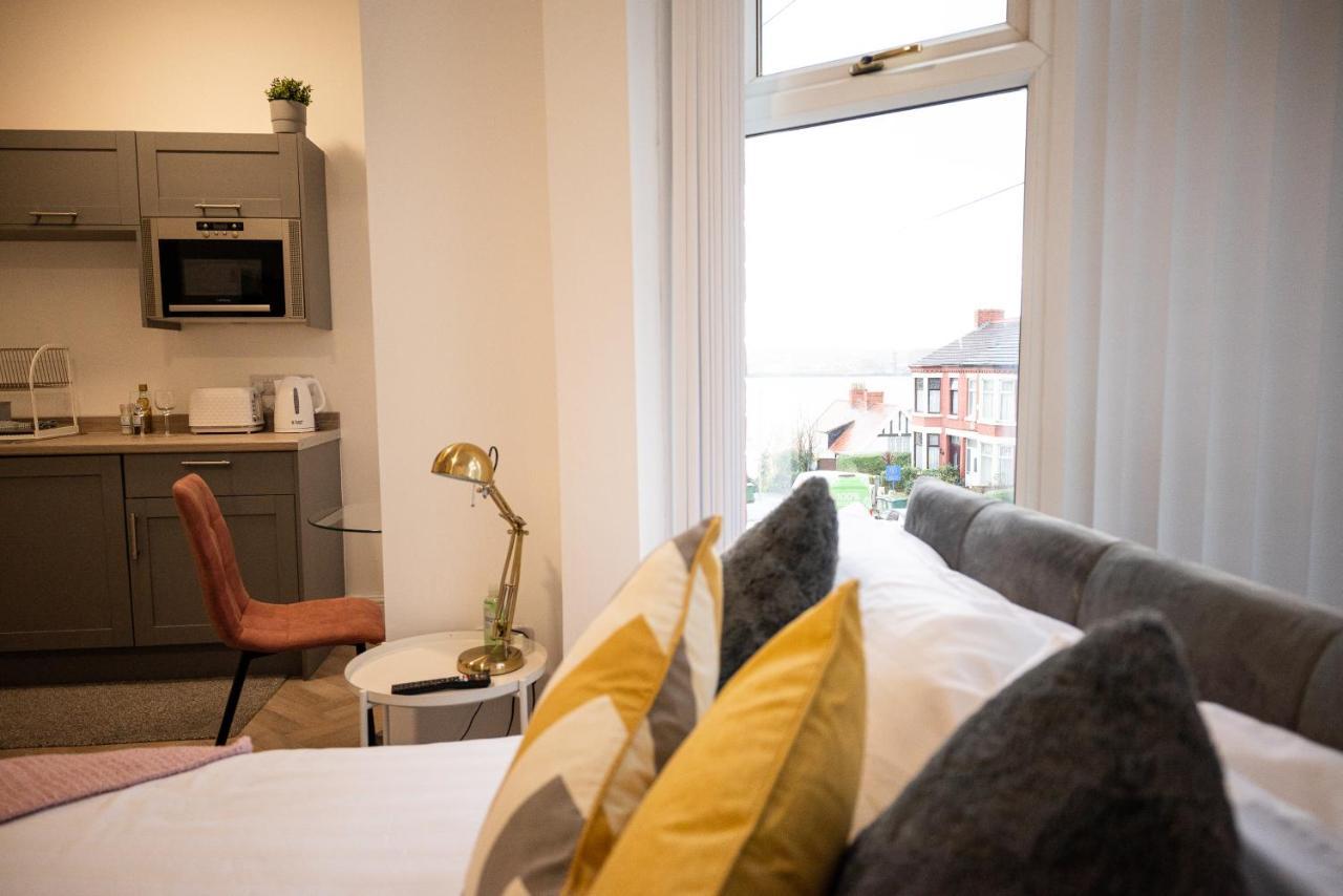 Elmo River Studios - 6 En-Suites In Wallasey - Easy Parking - Short And Long Stays Welcome Exteriér fotografie