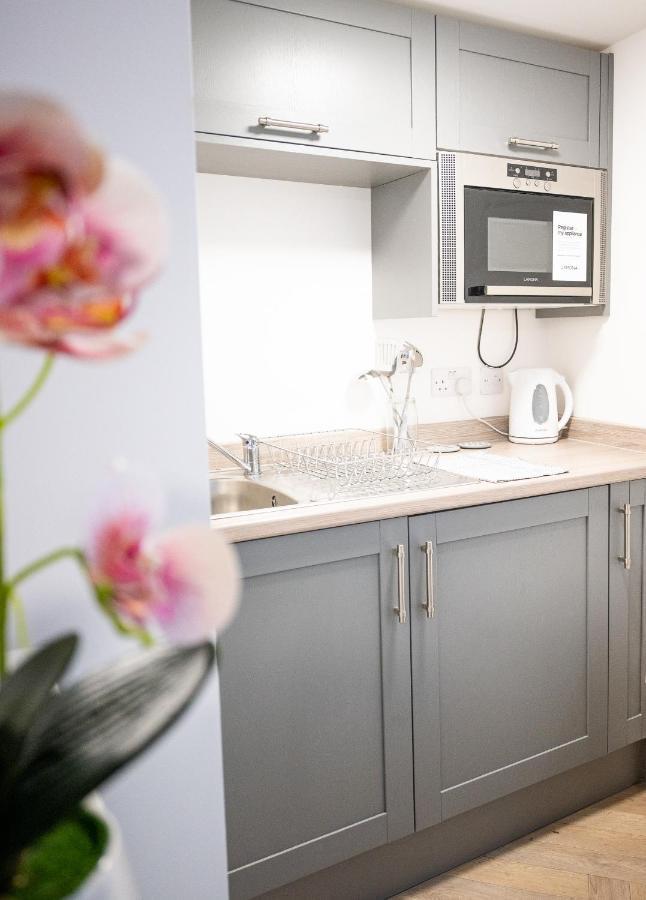Elmo River Studios - 6 En-Suites In Wallasey - Easy Parking - Short And Long Stays Welcome Exteriér fotografie